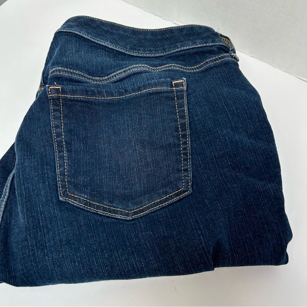 Torrid Dark Wash Skinny Bermuda Jean Denim Shorts size 18